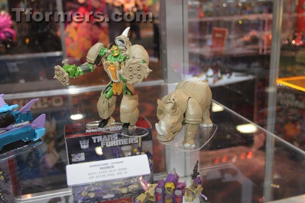 Transformers Sdcc 2013 Preview Night  (204 of 306)